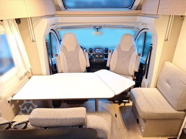 Semi-integrated camper BÜRSTNER Campeo TD 660