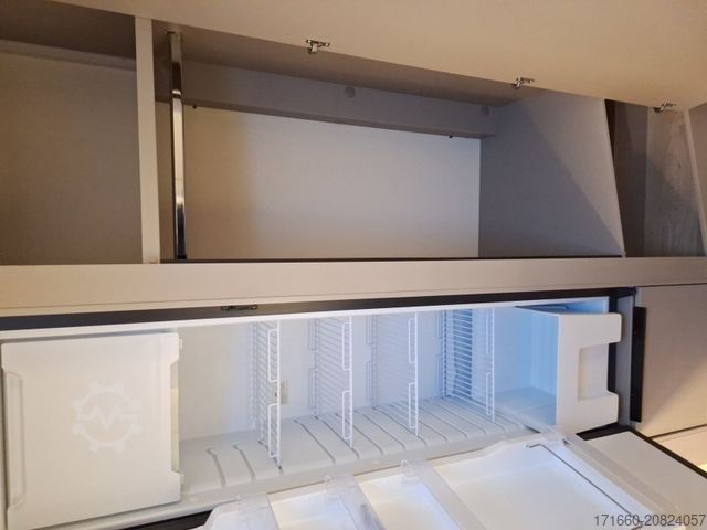 Half-integraal camper BÜRSTNER Campeo TD 660