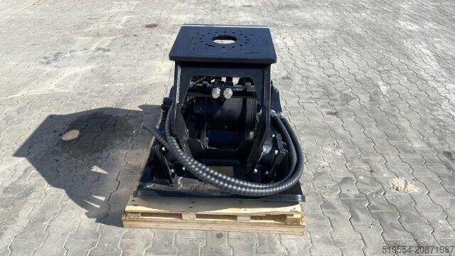履带式挖掘机 Bomag Haener HPC 1500A Rüttelplatte / Bodenverdichter