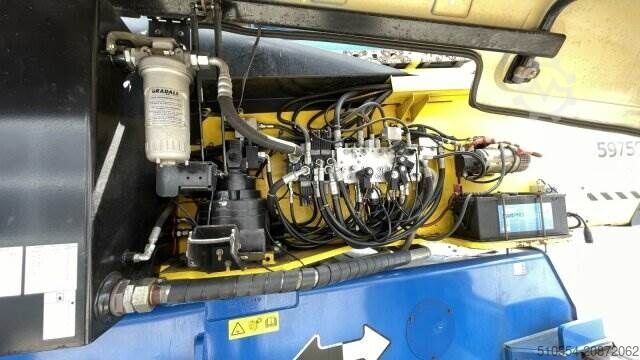 Gelenkteleskoparbeitsbühne JLG 1250 AJP 40m Hubarbeitsbühne