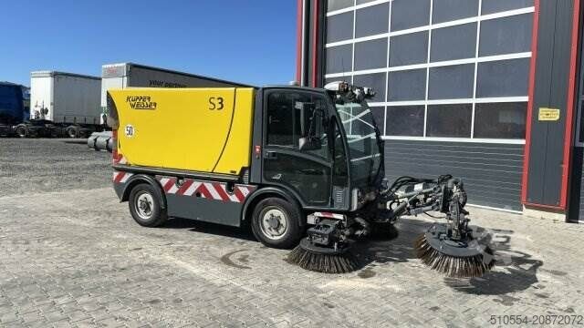 Kehrmaschine Boschung Boschung S3 Kehrmaschine Sweeper / HAKO / BUCHER