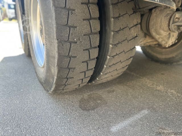 Tresidig tipplastbil MERCEDES-BENZ 3345 6x6 Meiller DSK 1,20m Bordwände AHK Hydr.