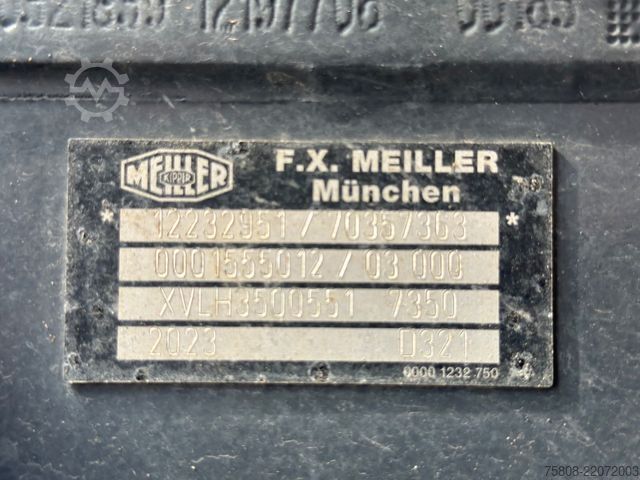 Tresidig tipplastbil MERCEDES-BENZ 3345 6x6 Meiller DSK 1,20m Bordwände AHK Hydr.