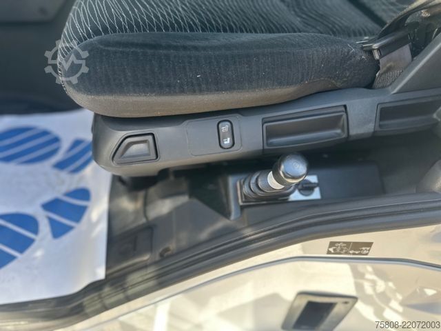 Tresidig tipplastbil MERCEDES-BENZ 3345 6x6 Meiller DSK 1,20m Bordwände AHK Hydr.