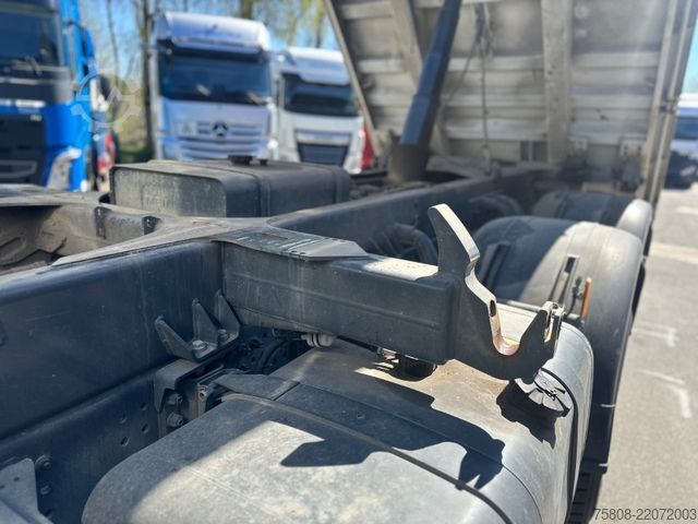 Tresidig tipplastbil MERCEDES-BENZ 3345 6x6 Meiller DSK 1,20m Bordwände AHK Hydr.