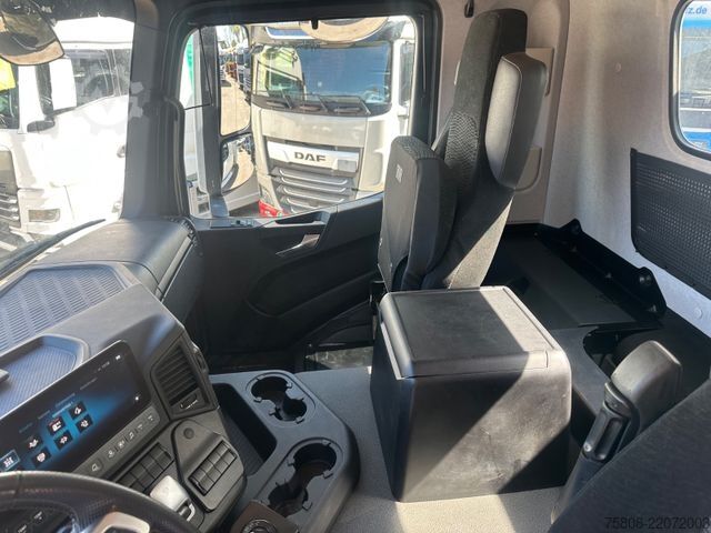 Tresidig tipplastbil MERCEDES-BENZ 3345 6x6 Meiller DSK 1,20m Bordwände AHK Hydr.