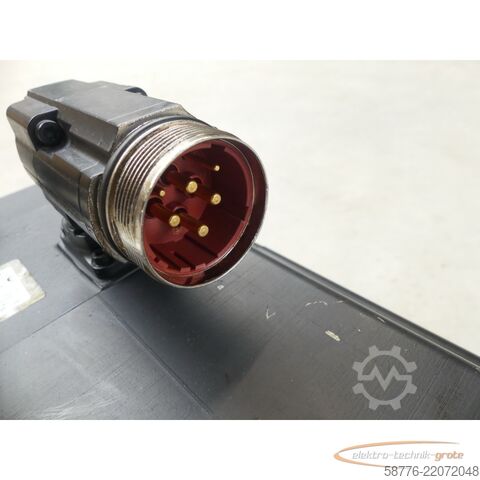 блок управления KUKA 1FK7105-5AY81-1YY3-Z S18 Servomotor SN: YFU350414647002
