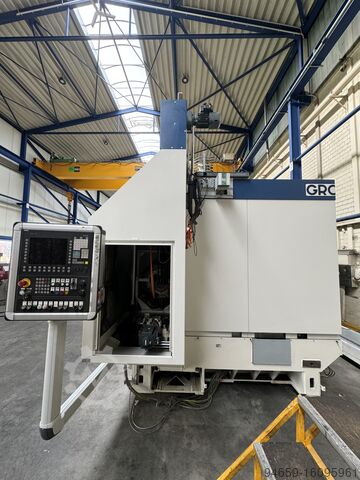 Centre d'usinage pour axes de différentiels GROB GM4638