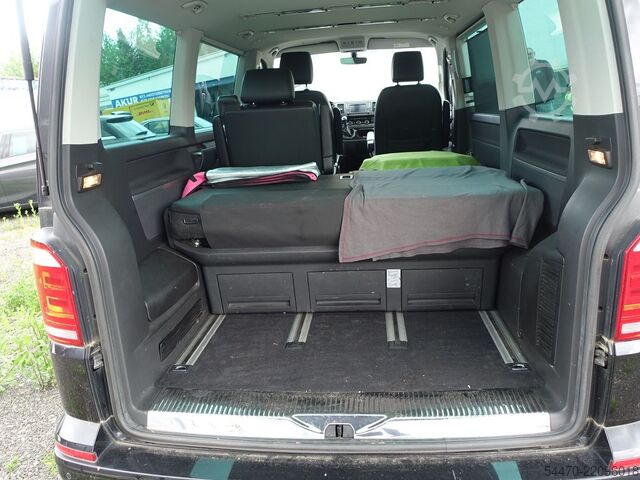 Minibussi VW MULTIVAN EZ: 2016 - KM 193361