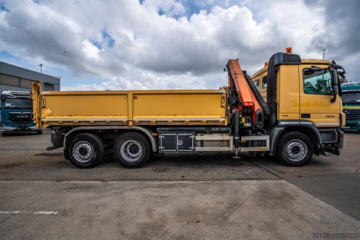 Tippbil med kran MERCEDES ACTROS 2641-MP3-6x2-4+ PK 18 T/m/3XHydr.