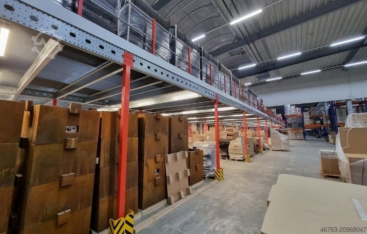 مخزن ذو ارتفاع عالٍ Lücht&Palm Systembaubühne