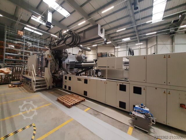 Injection molding machine Engel Duo 17060/2000