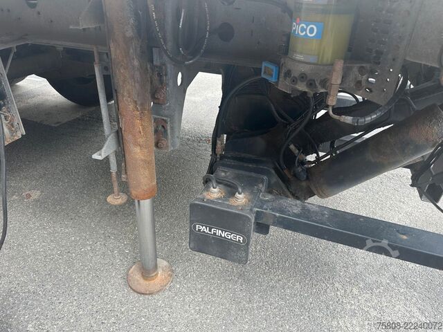 Remolque frigorífico  Kerscher Kühl Carrier 850 Durchlade Hydraulisch