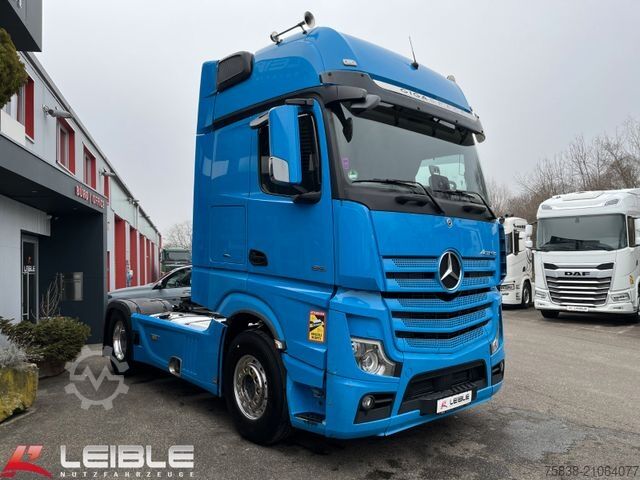 Standard tractor unit MERCEDES-BENZ Actros 1851*Giga Space*Vollluft*2xDieseltank*Alu