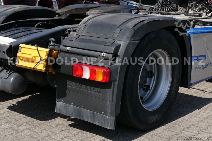 Стандартен влекач MERCEDES-BENZ Actros 1845 BigSpace Retarder XL-Tank Navi EU6