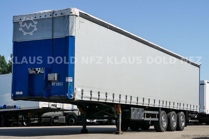 Auflieger mit Pritsche & Plane SCHMITZ CARGOBULL S01 Pritsche Plane 92m³ Liftachse safety-roof