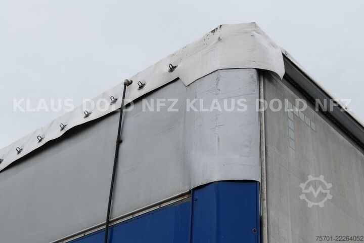 Auflieger mit Pritsche & Plane SCHMITZ CARGOBULL S01 Pritsche Plane 92m³ Liftachse safety-roof
