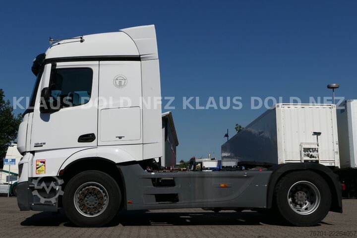 Стандартен влекач MERCEDES-BENZ Actros 1845 Navi Kühlbox Euro 6