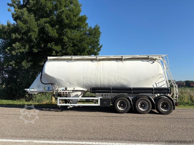  Feldbinder Silo 40M3 / BPW Axles / Discbrakes