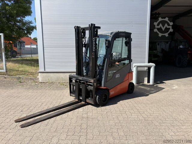  Toyota 8 FBM 20 T / 1.260 h!