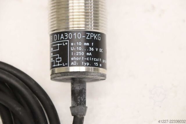 Pengawas kecepatan putar ifm DI5003  DIA3010-ZPKG