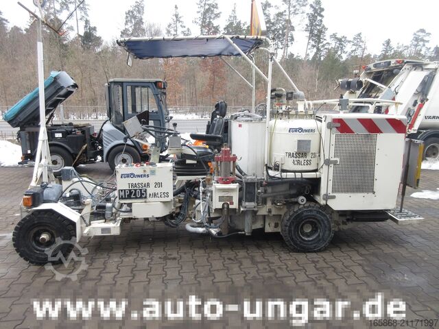 Stroj na cestné značenie Euroliners Trassar 201A  Airless Roadmarking Markie
