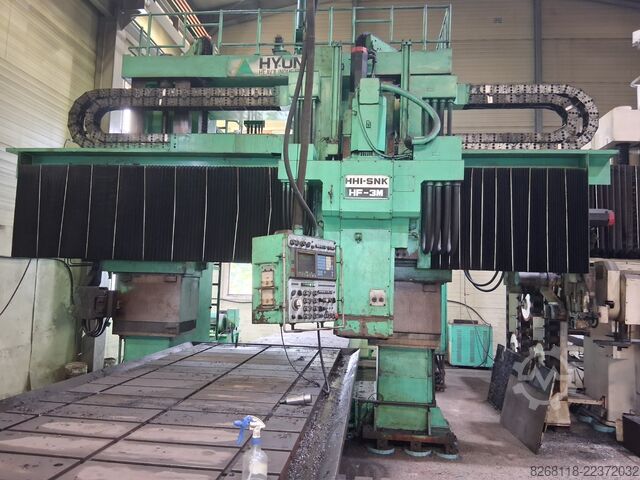 Pusat pemesinan mendatar HHI-SNK HF-3M