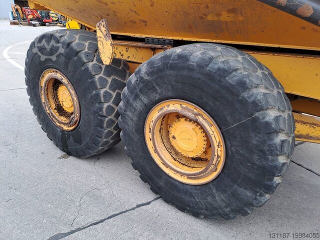 Kaatokuorma-auto Volvo A30G (2 pieces available)