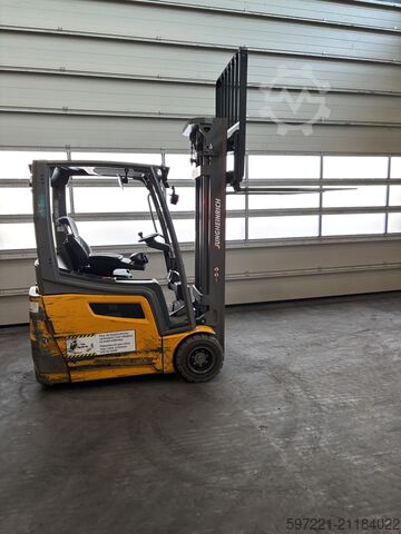 كهربائي - 3 عجلات Jungheinrich EFG218K