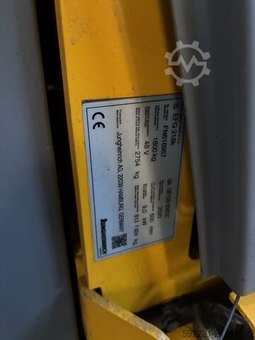 كهربائي - 3 عجلات Jungheinrich EFG218K