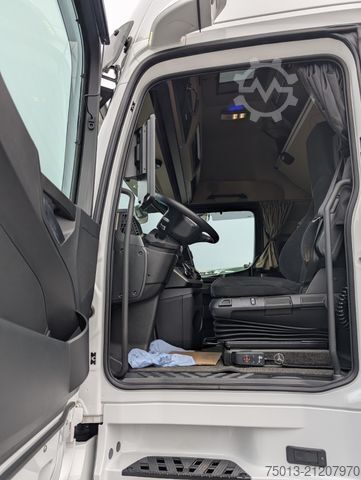 Standard SZM MERCEDES-BENZ ACTROS 5 1848 GigaSpace SoloStar, MIETEN?