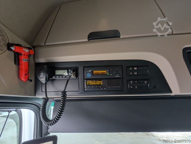 Standard SZM MERCEDES-BENZ ACTROS 5 1848 GigaSpace SoloStar, MIETEN?