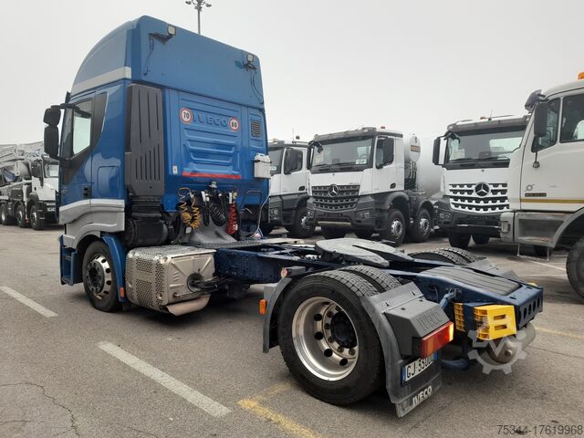 Traktor standar Iveco Stralis 480