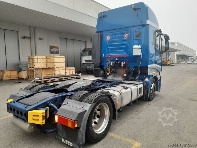 Traktor standar Iveco Stralis 480