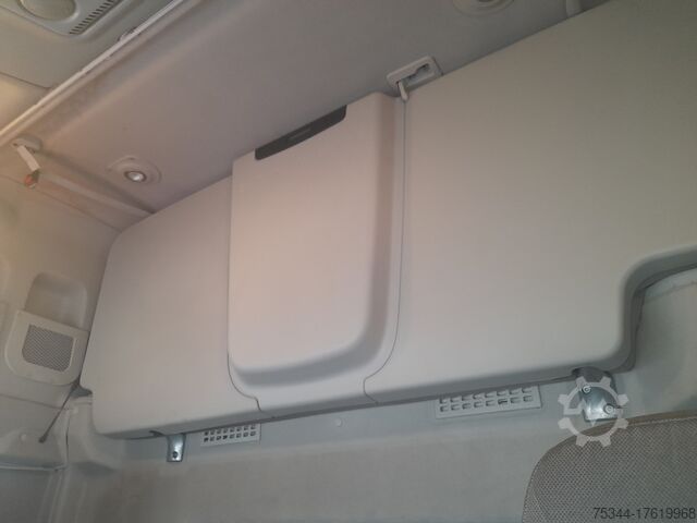 Traktor standar Iveco Stralis 480