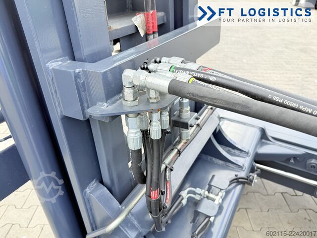 Carrello elevatore a 4 direzioni Combilift C4500 GAS DUPLEX 5500 FORK POSITIONER
