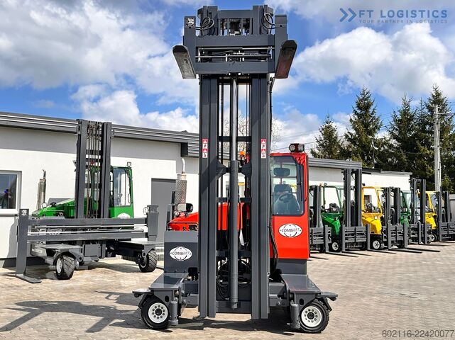 4-vejs gaffeltruck Combilift C4000 / GAS / TRIPLEX / 9300MM /LIKE NEW
