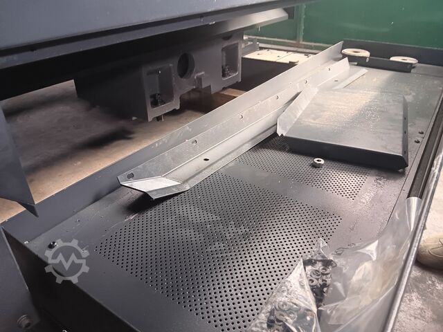 CNC লেদ SMEC SL 2000M B-type