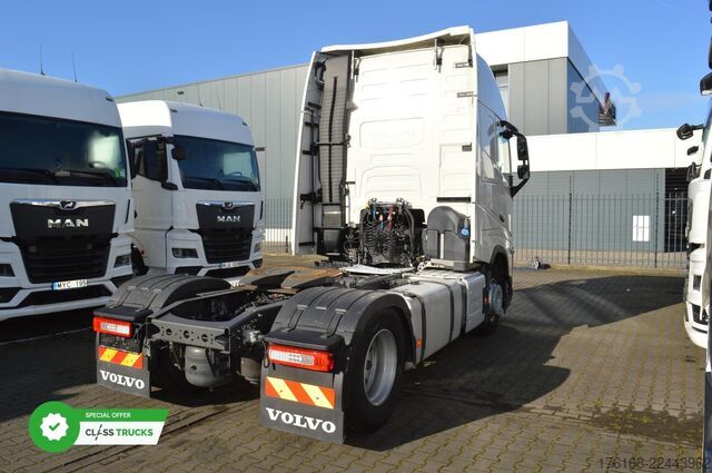Standarta vilcējs VOLVO FH 500 Globetrotter XL