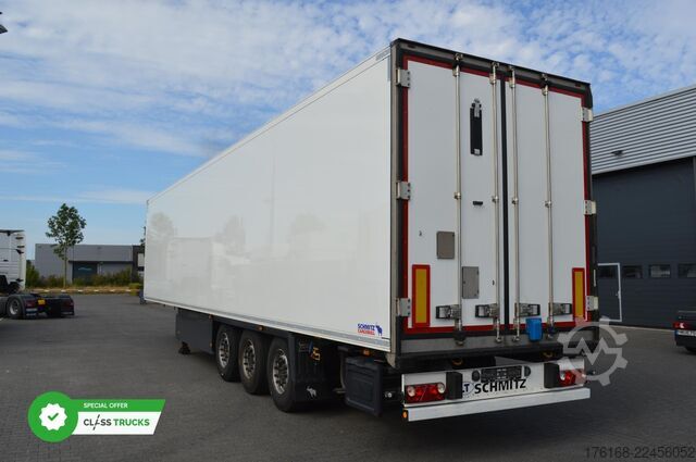 Gjysmë rimorkio frigoriferike SCHMITZ CARGOBULL SKO FP 45 ThermoKing SLXi 300