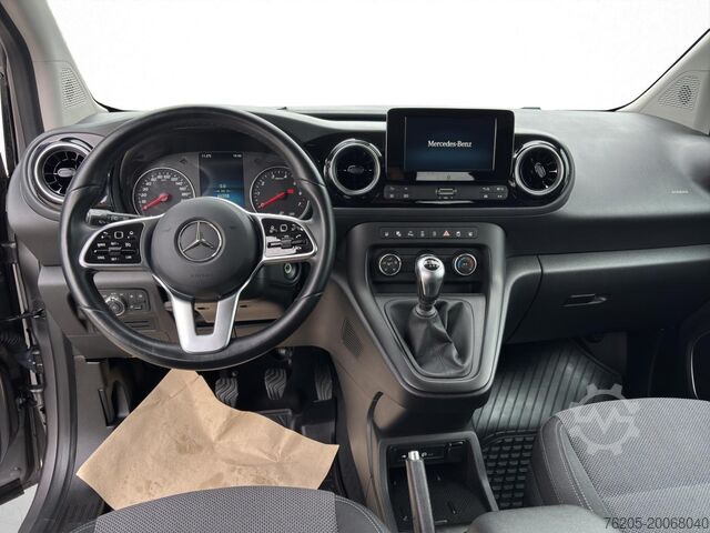 Minibus Mercedes-Benz Citan 113 Tourer PRO  LED,Klima,Navi,Kamera uvm