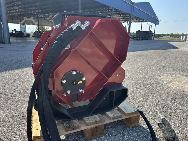 Lesní stroj Brugger BFM 80 Bagger Forstmulcher