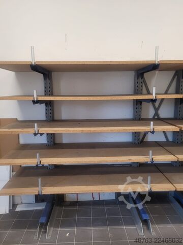 Jednostranný konzolový regál, 60 cm, dřevotřísková deska SSI-Schäfer Kragarm