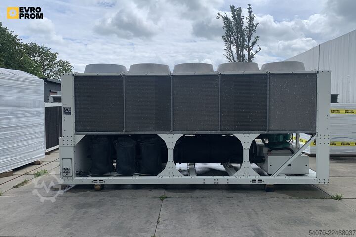 Chladič Used Industrial Chiller TRANE - 380.9 kW | With warranty