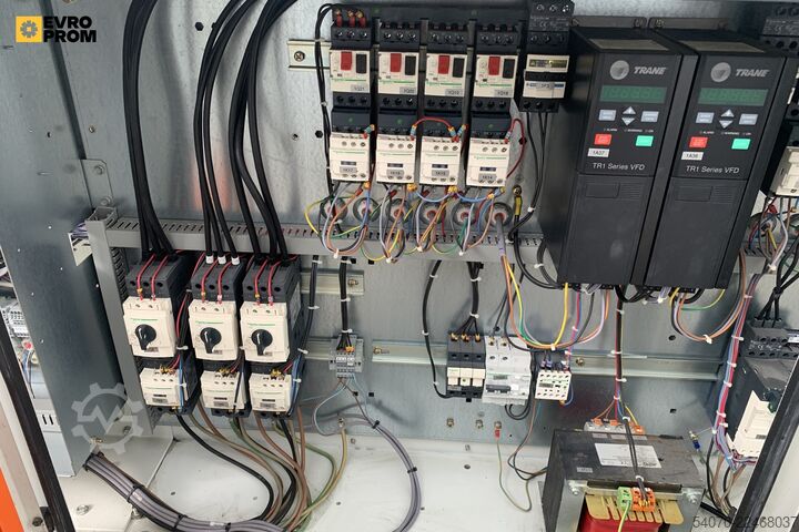 Kältemaschine Used Industrial Chiller TRANE - 380.9 kW | With warranty