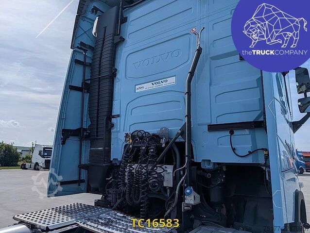 স্ট্যান্ডার্ড SZM Volvo FH 460