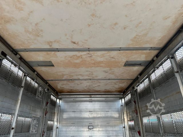 Cattle truck SCANIA R500 6x2/4 LL 4.Stock Menke Tränke Hubdach