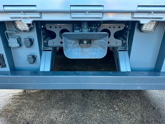 Camion pour bétail MERCEDES-BENZ Actros 1830L 4x2EU6e 1.Stock FINKL *Original KM*