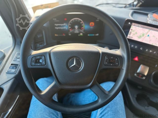 Camion pour bétail MERCEDES-BENZ Actros 1830L 4x2EU6e 1.Stock FINKL *Original KM*