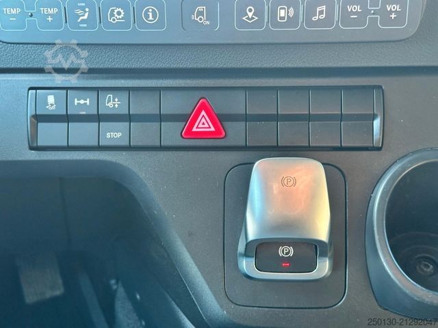 Camion pour bétail MERCEDES-BENZ Actros 1830L 4x2EU6e 1.Stock FINKL *Original KM*